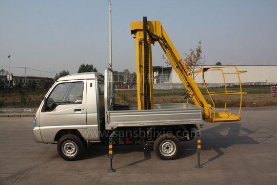 點(diǎn)擊查看詳細(xì)信息<br>標(biāo)題：電動(dòng)作業(yè)車 閱讀次數(shù)：3503