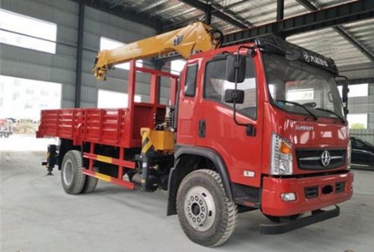 點(diǎn)擊查看詳細(xì)信息<br>標(biāo)題：5噸大運(yùn)隨車吊 閱讀次數(shù)：2643